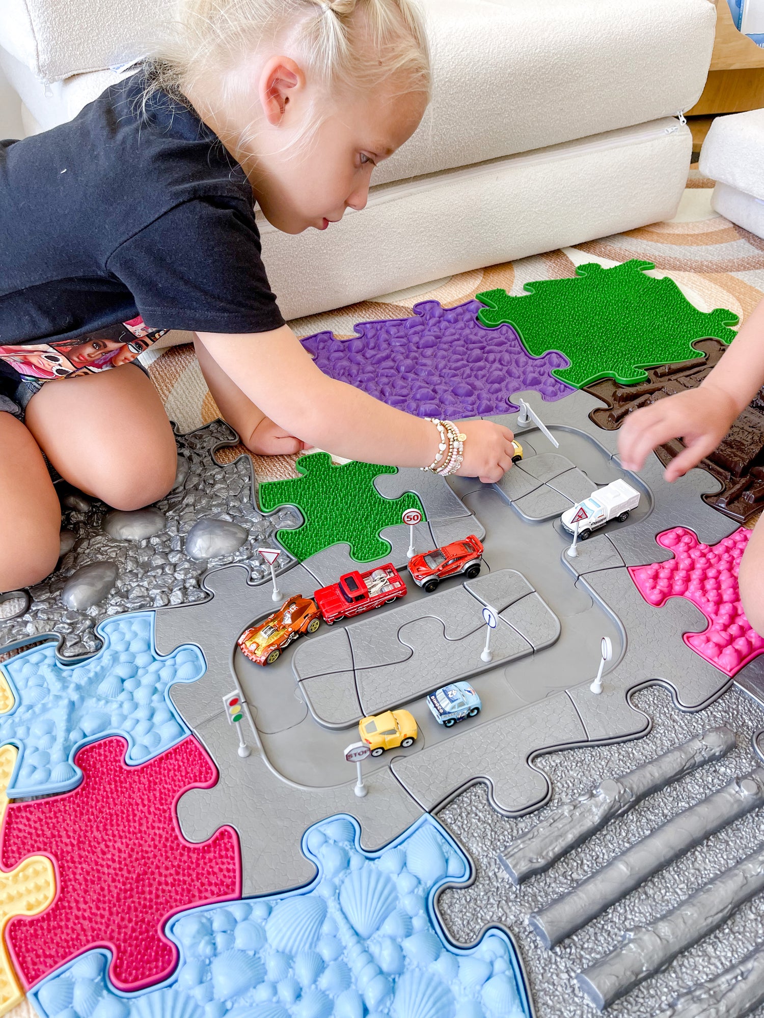 magnetic-puzzle-mat