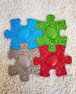 Load image into Gallery viewer, Muffik Orthopedic Sensory Play mats for babies and toddlers hand and foot development
