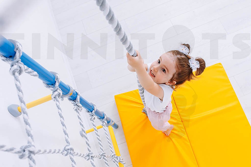 Climbing frames for kids by Tinnitots